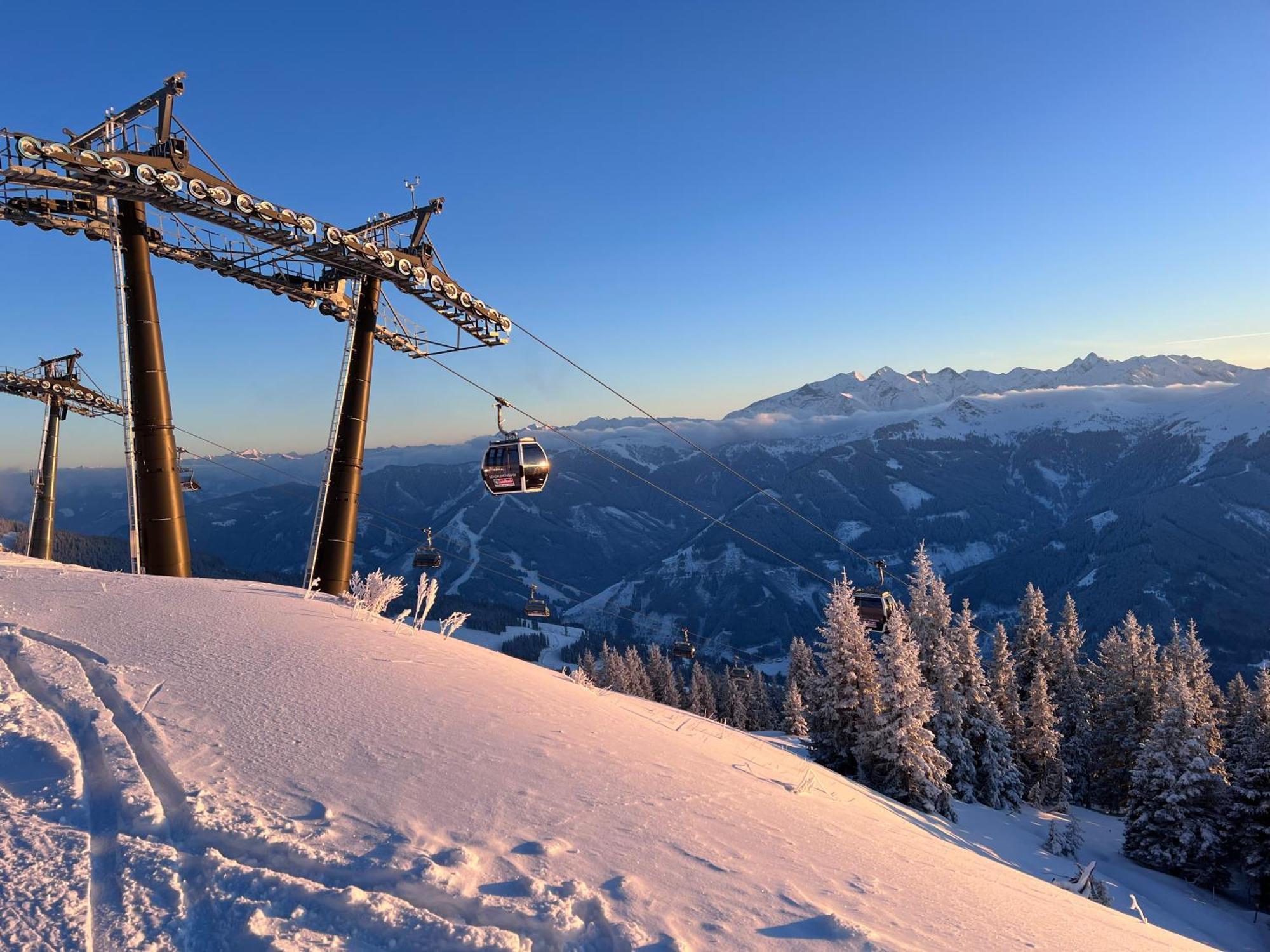 Alm Seasons Premium Chalet & Studios Saalbach-Hinterglemm Exteriör bild